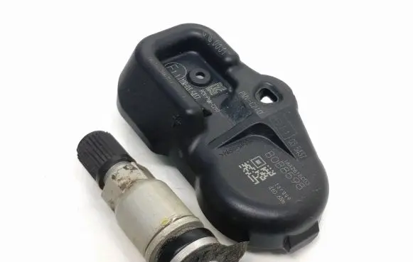 Toyota Auris E180 Tire pressure sensor 10R035437
