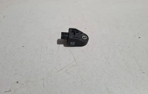 Lexus RX 450H Airbag deployment crash/impact sensor 8917378010
