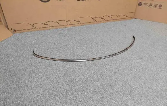 Mini Cooper Countryman R60 Wiper trim 51139810464 9810464 51139803776
