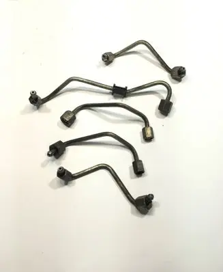 Fuel injector supply line/pipe