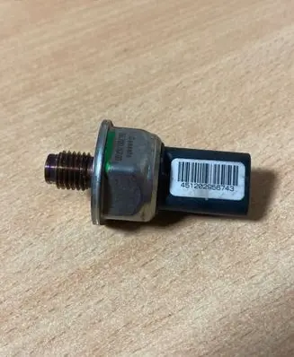 Ford Focus Fuel pressure sensor 9670076780 55PP3401 1202956743