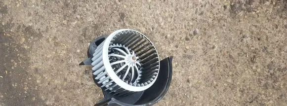 Volkswagen Touareg I Heater fan/blower 