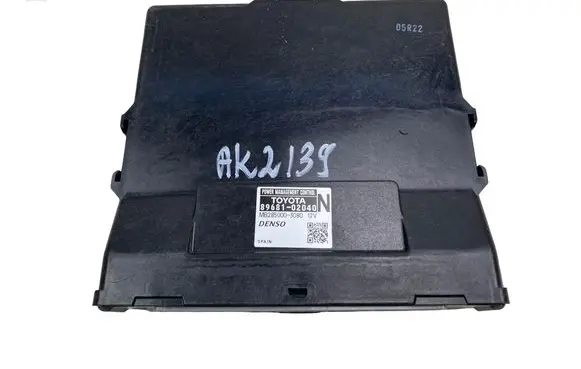 Toyota Auris E180 Other control units/modules 8968102040