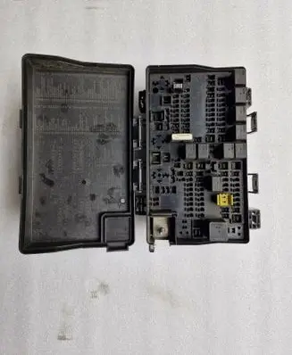 Fuse box set