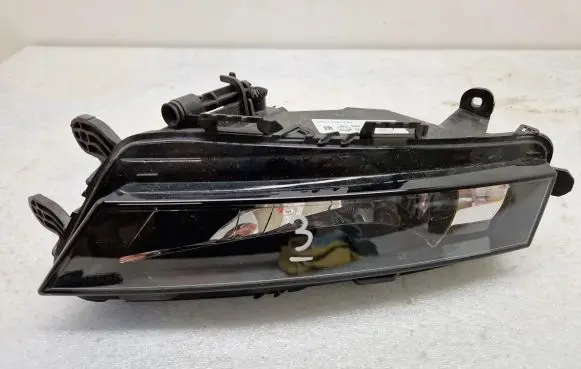 Skoda Octavia Mk3 (5E) Front fog light 5E0941700F