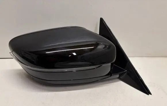 BMW 5 G30 G31 G38 Front door electric wing mirror 