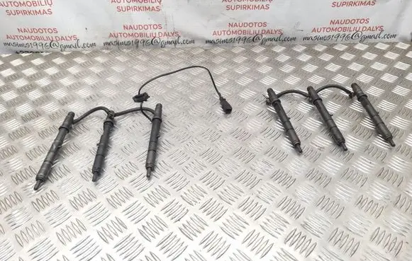 Audi A6 S6 C5 4B Fuel injector 059130201E 0432133836