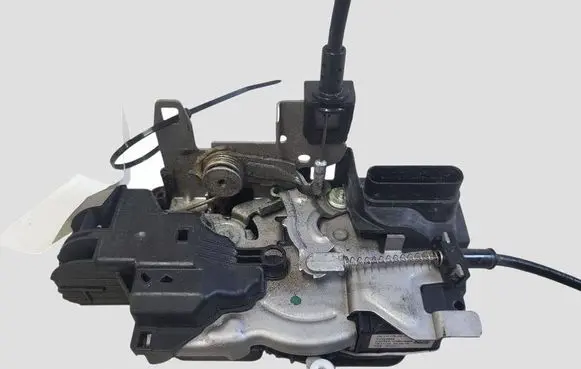 Volvo V60 Front door lock 31349894
