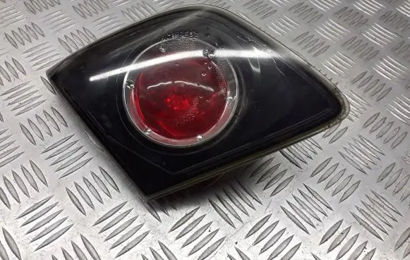 Mazda 3 I Tailgate rear/tail lights