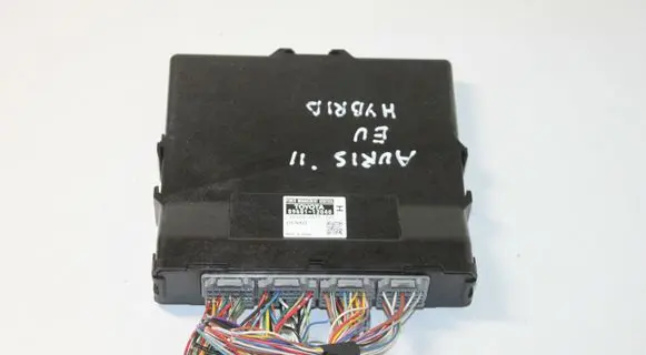 Toyota Auris 150 Other control units/modules 8968112040