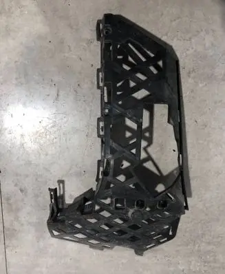 Volkswagen PASSAT B8 Front bumper mounting bracket 3G0807177