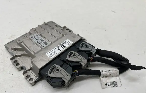 Nissan Qashqai J12 Engine control unit/module 237106UB00 237106UB0A