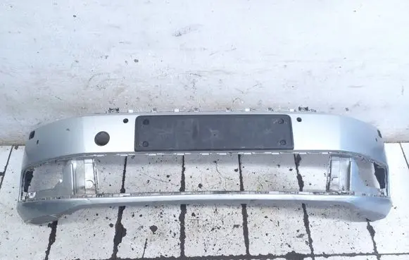 Volkswagen PASSAT B7 Front bumper 3AA807221