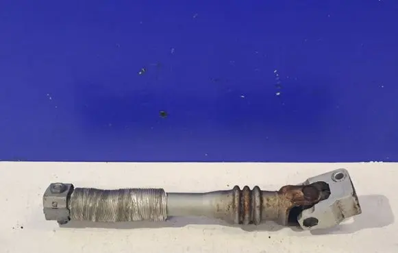 Mercedes-Benz CLS C218 X218 Steering column universal joint A2044620378