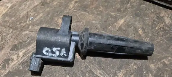 Volvo V50 High voltage ignition coil 4M5G12A366BC