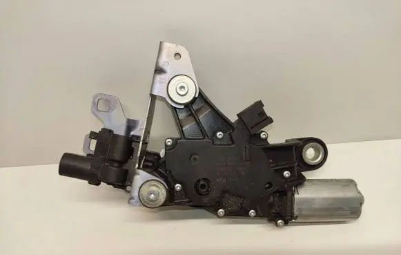 BMW 5 F10 F11 Tailgate window lock/catch/latch 1397020132 7308831