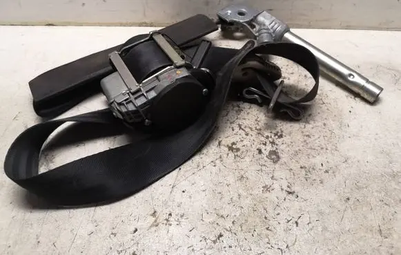 Citroen C3 Picasso Front seatbelt 96817083XX