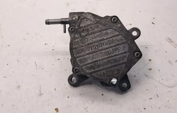 Toyota Avensis T250 Vacuum pump 293000R010