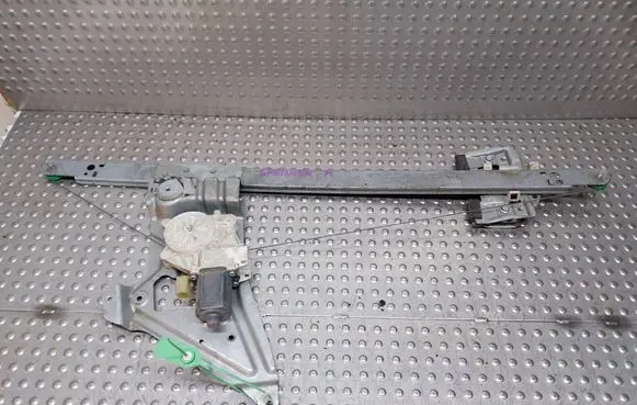 Mercedes-Benz Sprinter W906 Front door electric window regulator S18031707 A9067200146