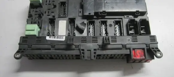 BMW X5 E53 Fuse module 6907395