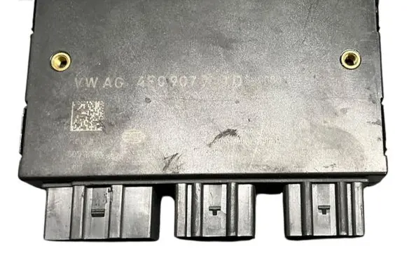 Audi A6 Allroad C6 Tow bar trailer control unit/module 4F0907383D 5DS00999642
