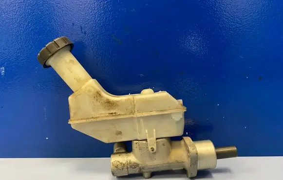 Renault Modus Master brake cylinder 8200129956