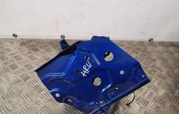 Honda HR-V Battery tray T8M