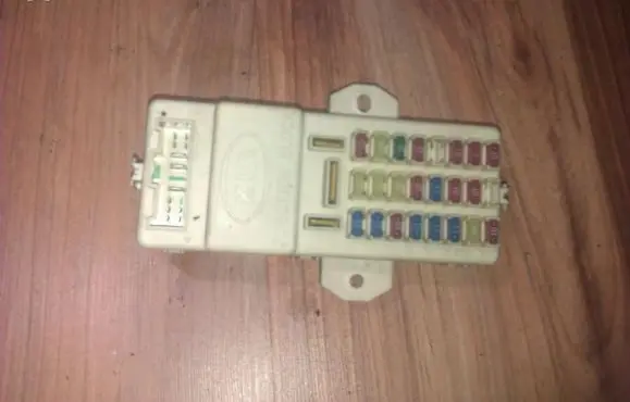 Fuse box set