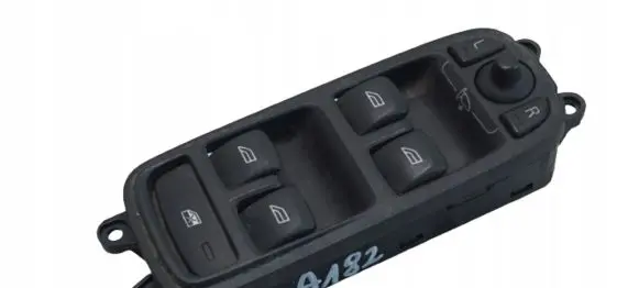 Volvo V50 Electric window control switch 31334350