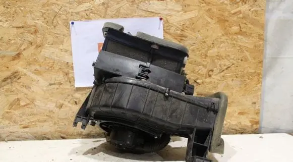 Subaru Forester SG Interior heater climate box assembly 72210SA070