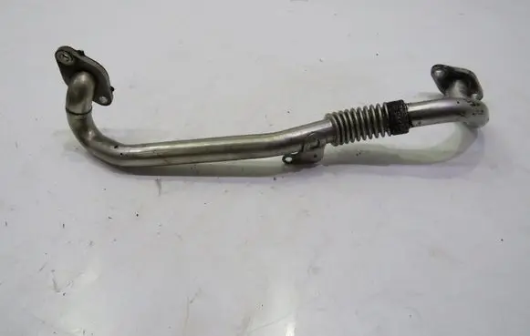 Volkswagen Tiguan EGR valve line/pipe/hose GMAUTO4574097