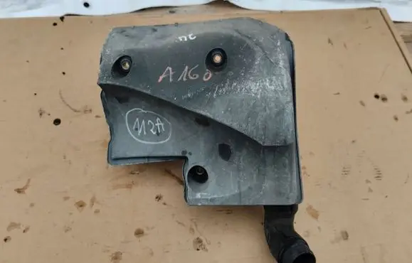 Mercedes-Benz A W168 Engine cover (trim) A1661400087