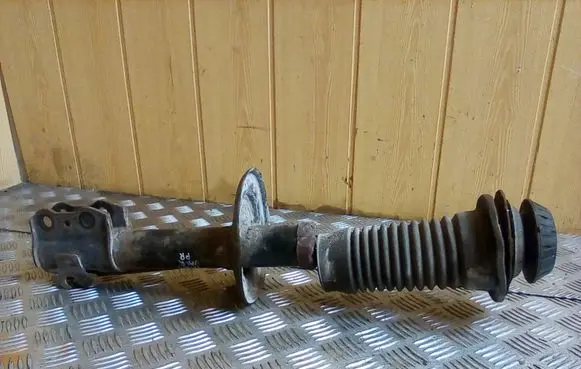 Toyota Yaris Front shock absorber/damper