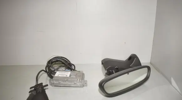Windshield/windscreen camera