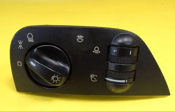 Volkswagen Polo III 6N 6N2 6NF Light switch 6N941531M