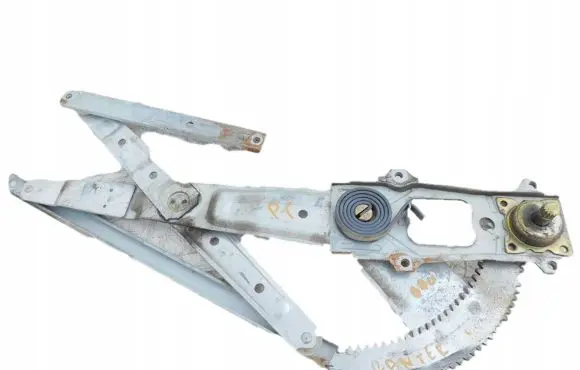 Mitsubishi Canter Rear door manual window regulator 