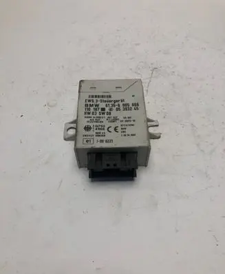 BMW 5 E39 Immobilizer control unit/module 61356905666 110187 05393245
