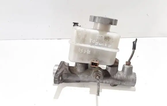 Hyundai Santa Fe Brake fluid reservoir 