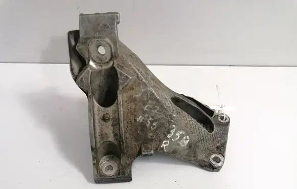 BMW X5 E70 Engine mounting bracket 6797921