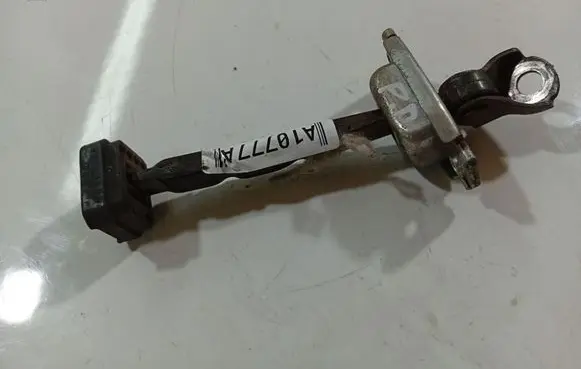Honda Jazz Front door check strap stopper 