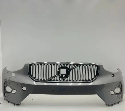 Volvo XC40 Front bumper 31690933
