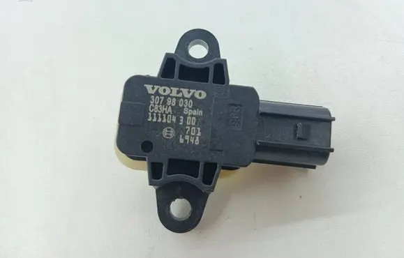 Volvo S60 Airbag deployment crash/impact sensor 30798030 111104300