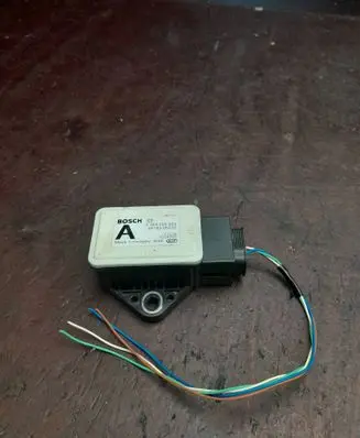 Toyota Avensis T270 ESP acceleration yaw rate sensor 0265005855 8918305030 1275100769