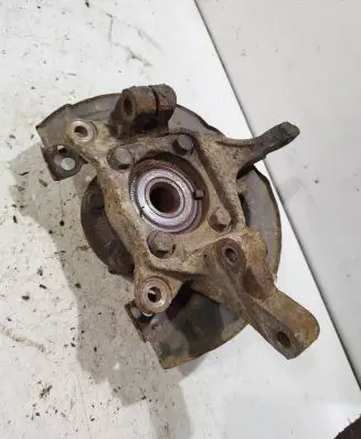 Mitsubishi Grandis Front wheel hub spindle knuckle