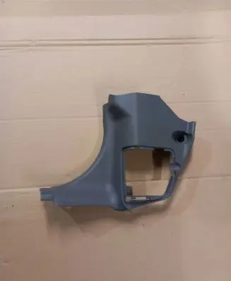 Foot area side trim
