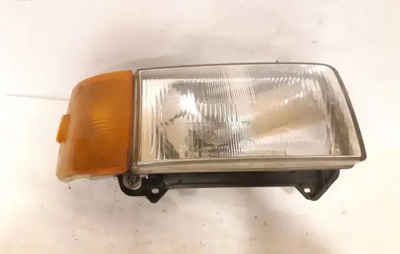 Volkswagen Transporter - Caravelle T4 Headlight/headlamp 7R0144438