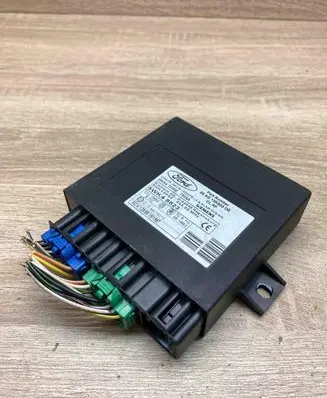 Ford Focus Comfort/convenience module 98AG15K600DE 5WK47230EUsed 5WK48823