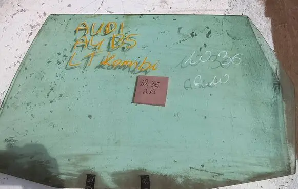 Audi A4 S4 B5 8D Rear door window glass 43R00048