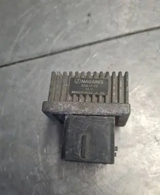 Peugeot Partner Glow plug pre-heat relay 9640469680