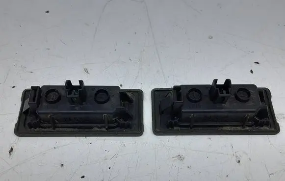 Volkswagen Golf VII Number plate light 3AF943021A
